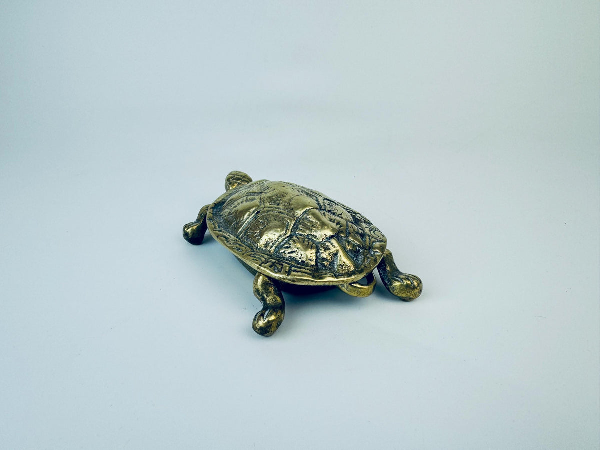 Product image for 'vintage solid brass turtle lidded trinket dish attractive aged metal patina' (view d8c12e)