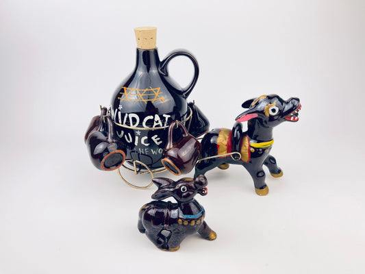Product image for 'vintage red clay donkey moonshine decanter shoot glass barware set set of six 6 made in japan wild cat juice aged in the wild' (view e83ad8)