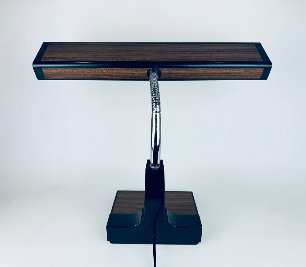 Product image for 'vintage task study table lamp flexible silver metal gooseneck faux wood design base' (view b02ab6)