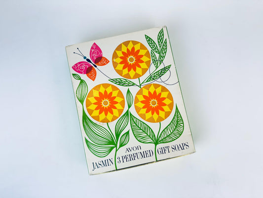 Product image for 'vintage avon jasmin soap set 3 perfumed floral soaps in original box' (view eb290a)