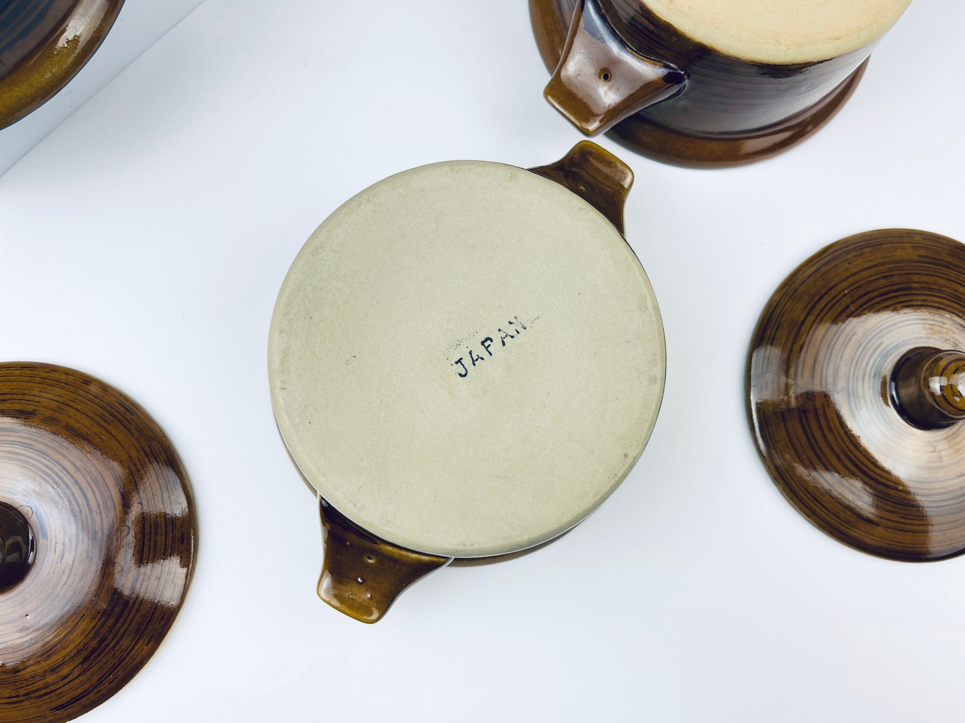 Product image for 'vintage individual casserole dishes set of four 4 made in japan' (view aba6a9)