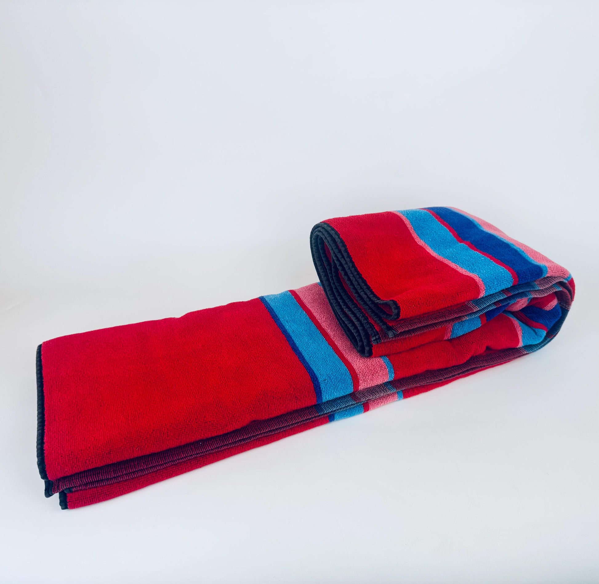 Product image for 'vintage oversized striped beach towel 100 cotton made in brazil' (view f2917a)