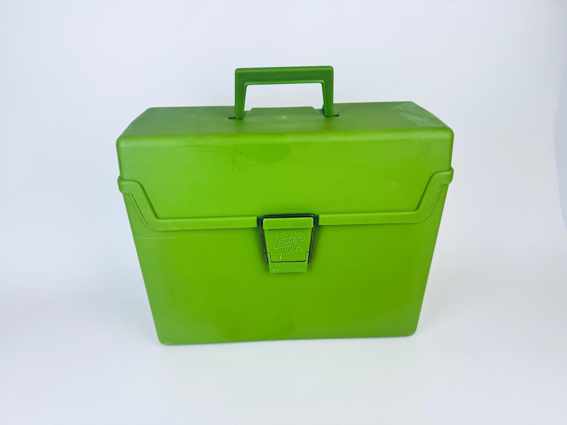 Product image for 'vintage sterling avocado green plastic letter file organizer' (view e850d6)