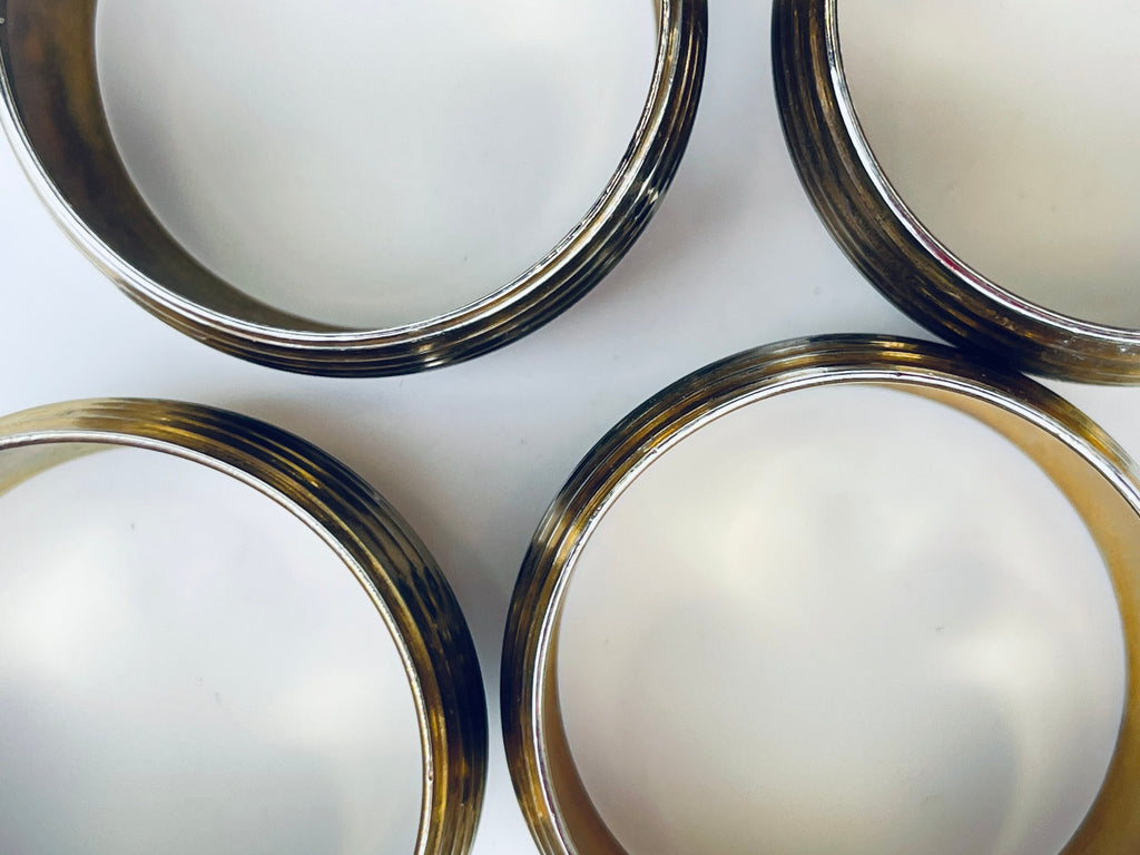 Product image for 'vintage striped brass napkin ring holders set of four 4 attractive aged metal patina' (view 937315)