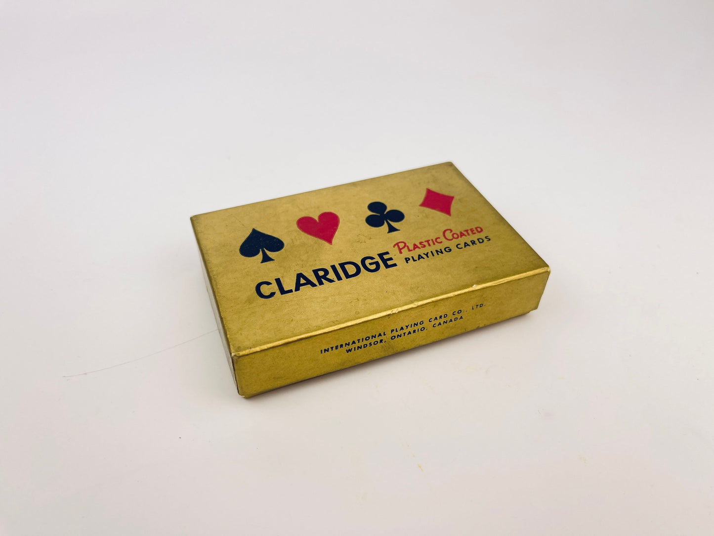 Product image for 'vintage claridge plastic coated playing cards hells gate fraser canyon british columbia image made in canada' (view bd7fcc)