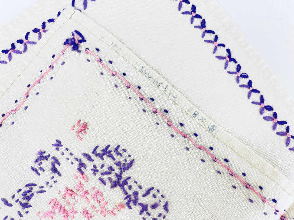 Product image for 'vintage embroidered linen napkins set of 6 in pink purple cross stitch' (view 0bb848)