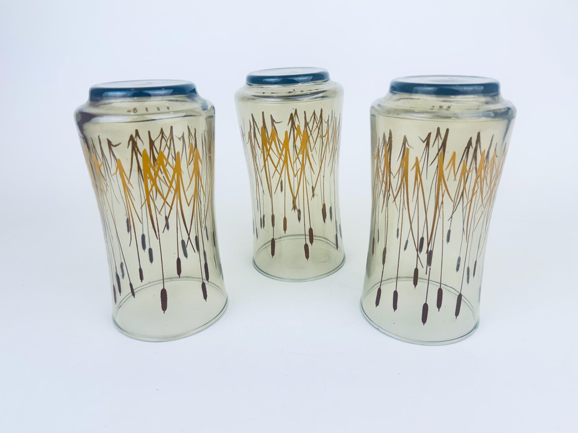 Product image for 'vintage dominion glass cat tails tumbler glasses smokey brown set of three 3' (view 658ab3)