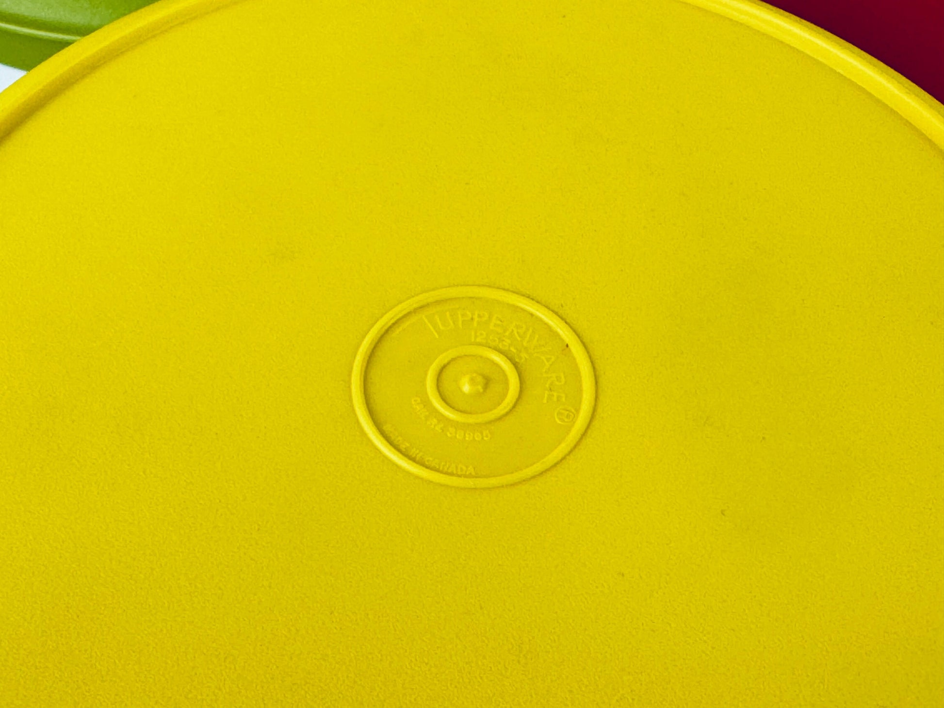 Product image for 'vintage plastic tupperware container set harvest orange yellow avocado green made in canada sold separately' (view 8b682d)