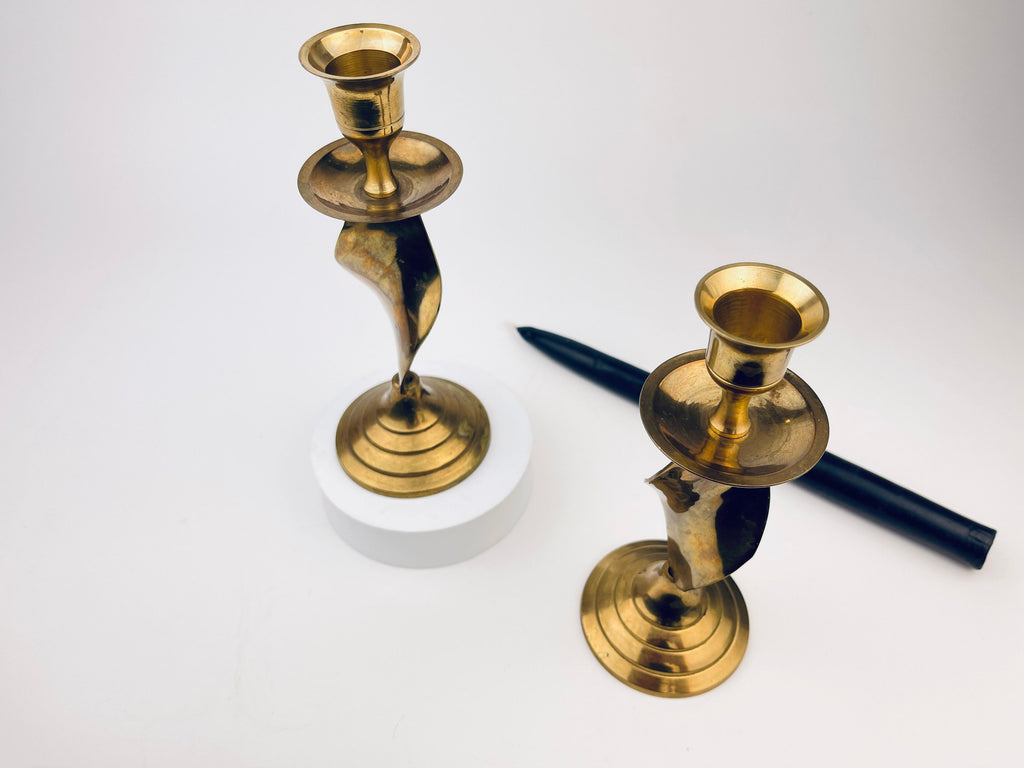 Product image for 'vintage brass twist candle stick holders set of two 2' (view 586394)