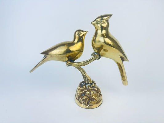 Product image for 'vintage 1960s solid brass cardinal lovebirds sculpture mid century decorative accent desk mantel decor' (view 98448e)