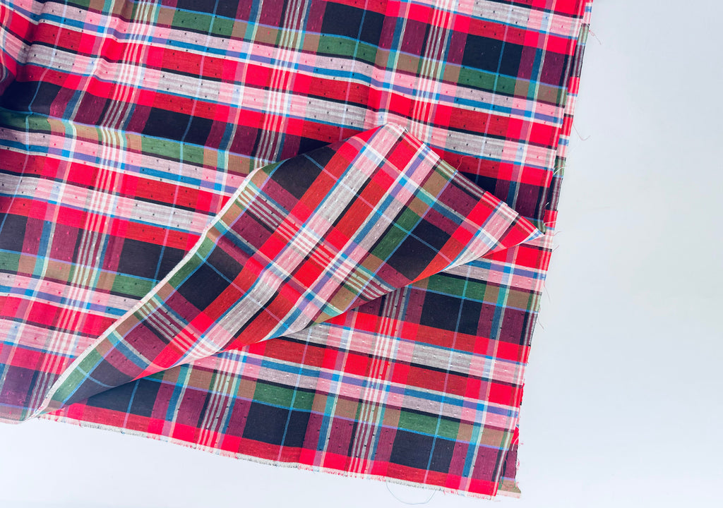 Product image for 'vintage red black plaid square dot polyester fabric 35 x 73' (view 4c2cff)