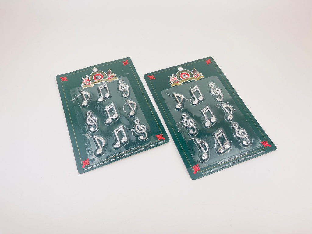Product image for 'vintage music note christmas tree ornaments set of five 9 hudsons bay company hbc christmas street new old stock nos' (view 936c69)