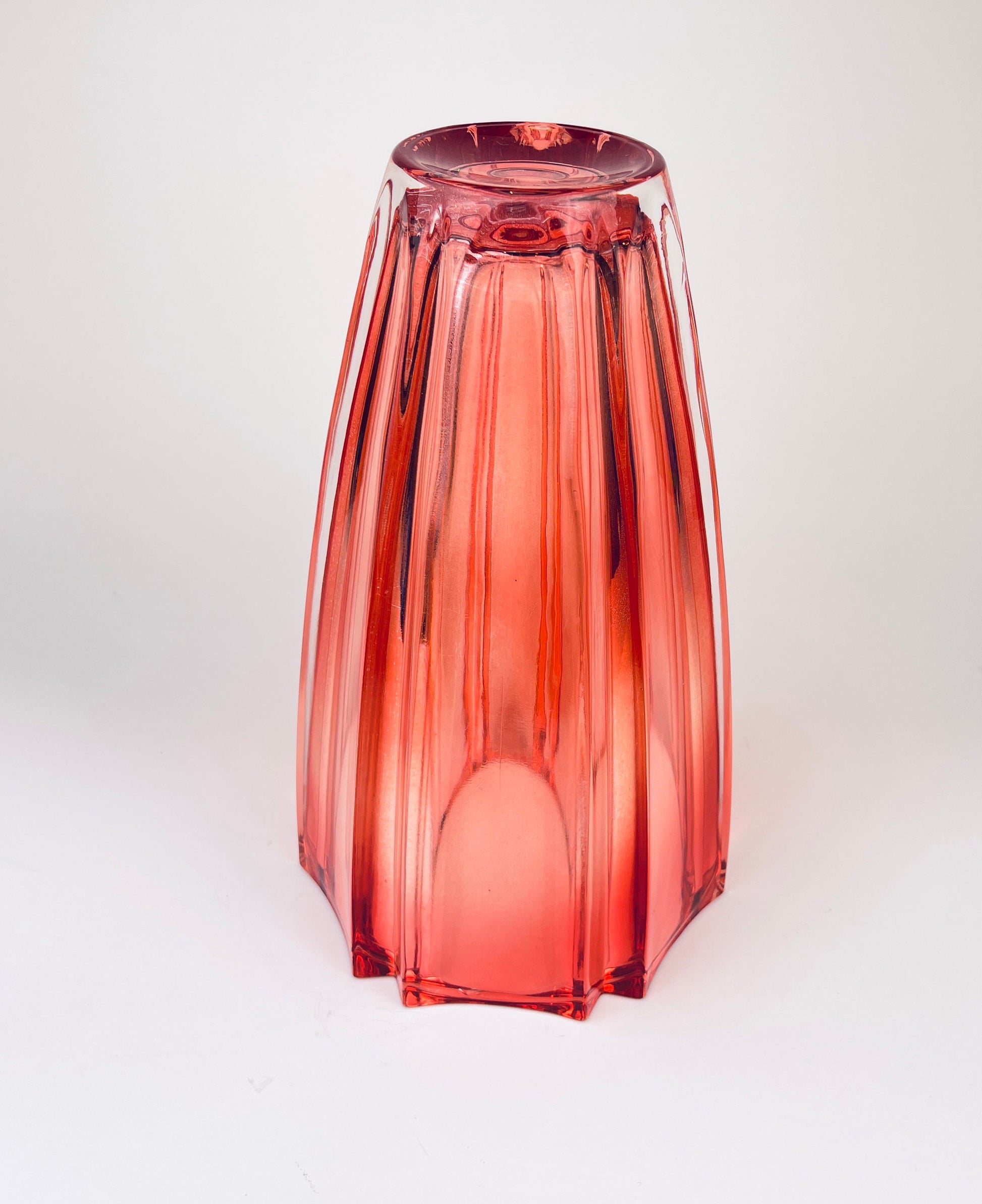 Product image for 'vintage cranberry red heavy glass vase ridged line exterior' (view 4be4b6)