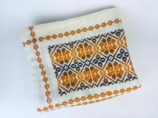 Product image for 'vintage embroidered brown orange geometric pattern beige table cloth 48 x 60' (view 6beaf9)