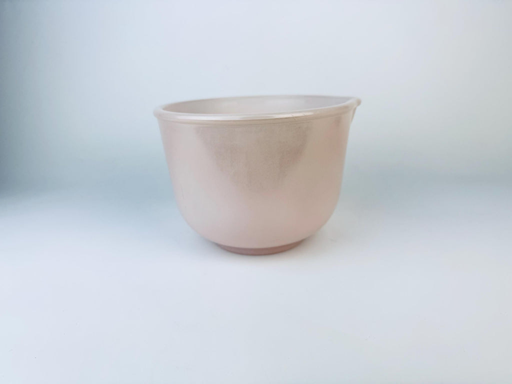 Product image for 'vintage rare 1950s pink glasbake mixing bowl for sunbeam mixmaster made in usa' (view 0ecfd8)