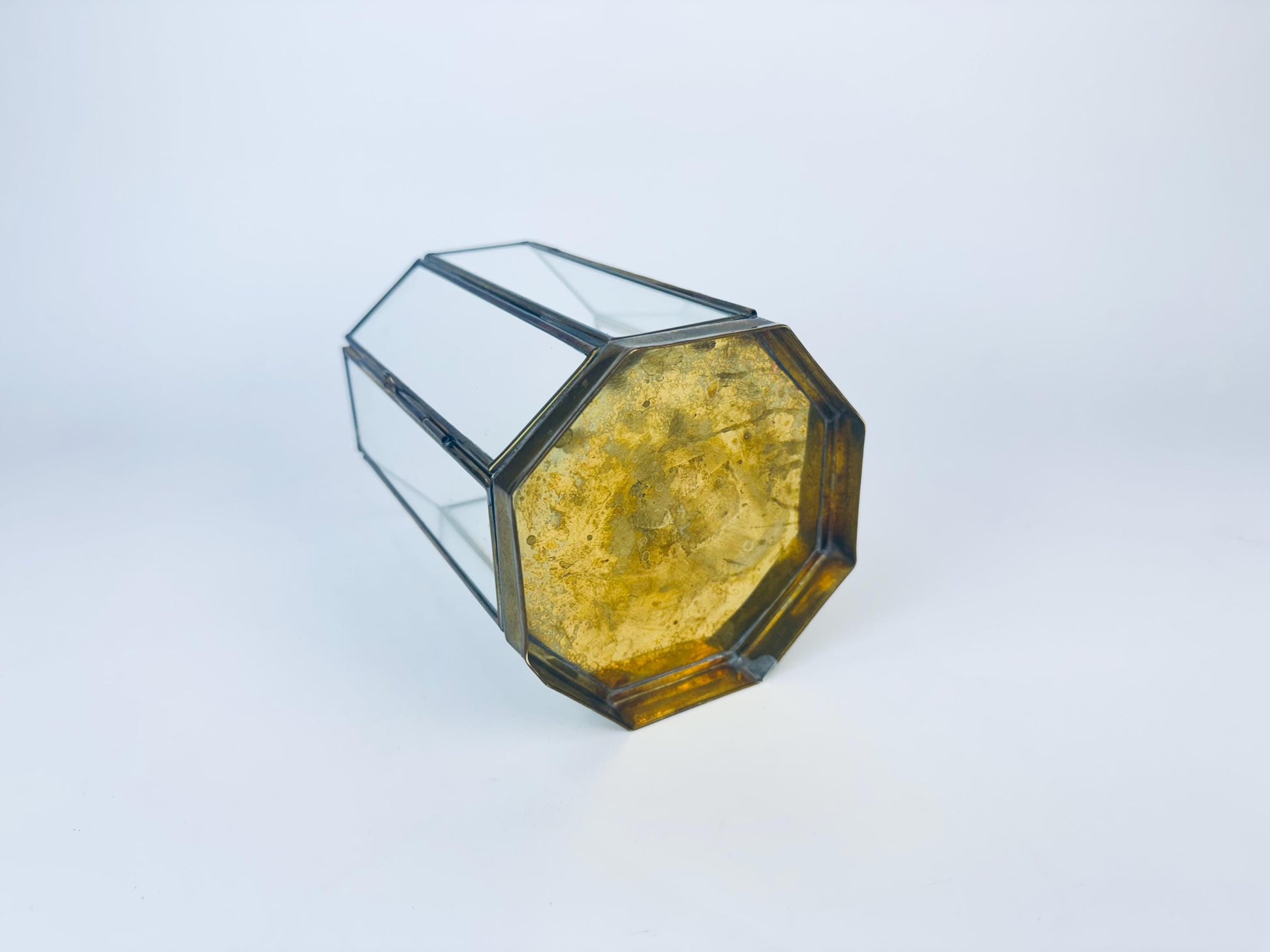 Product image for 'vintage brass glass double door display curio candleholder attractive aged brass patina' (view 579c2d)