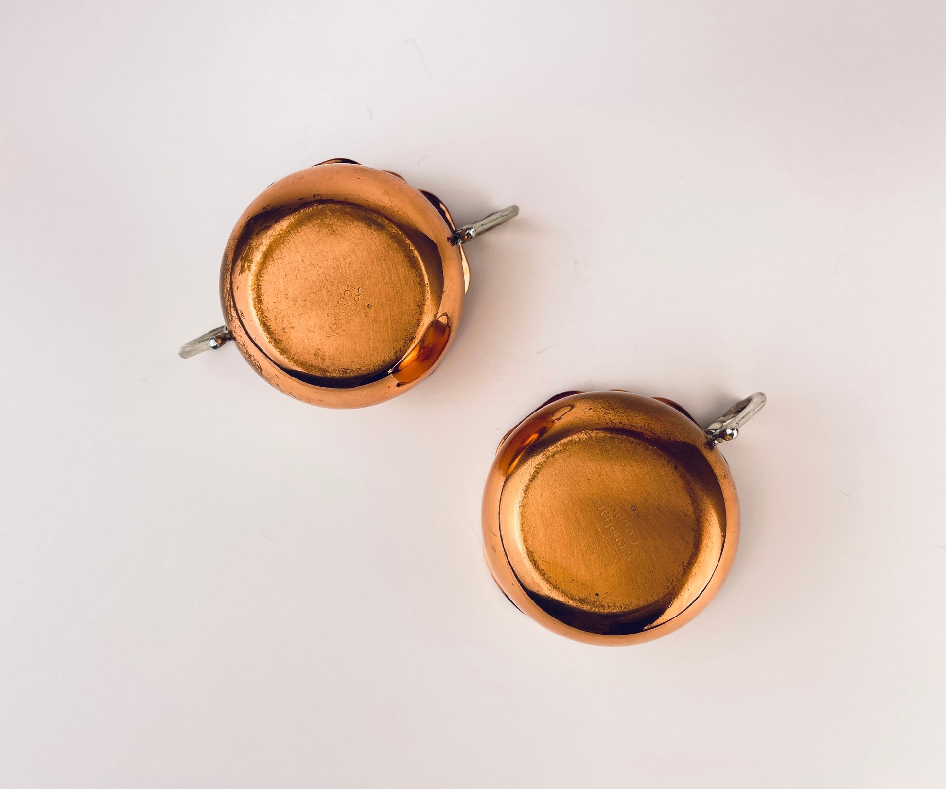 Product image for 'vintage copper cream sugar bowl set made by venetian copper silver handles' (view 75b6cb)