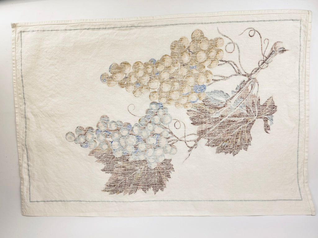 Product image for 'vintage wine grape cluster cotton linen tea towel kitchen towel' (view 485317)