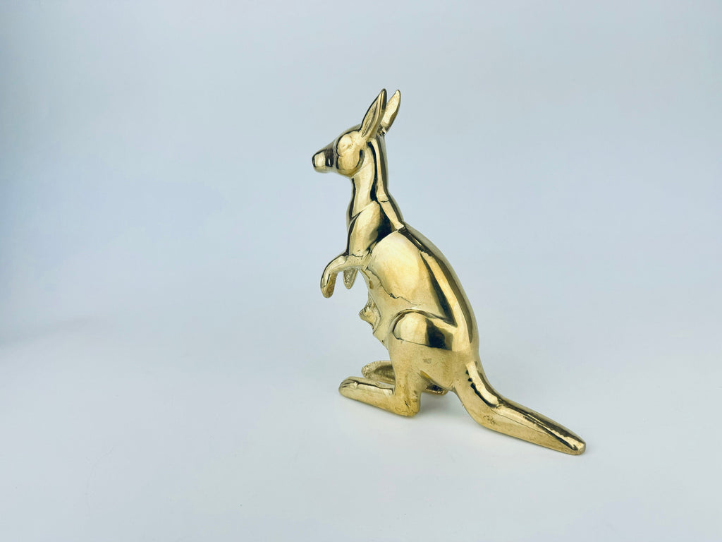 Product image for 'vintage solid brass kangaroo joey figurine' (view 822a92)