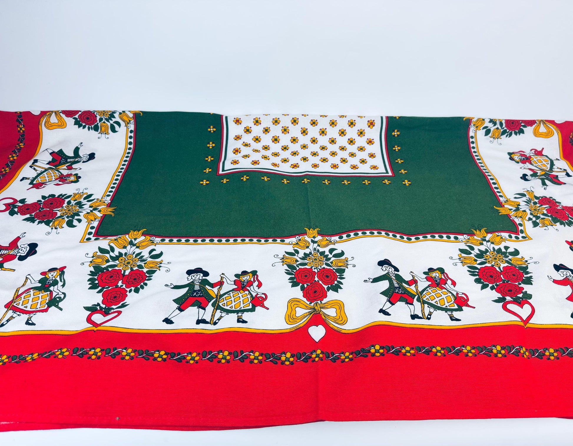 Product image for 'vintage folk art floral print edge square table cloth 40 x 40' (view 6a2af7)