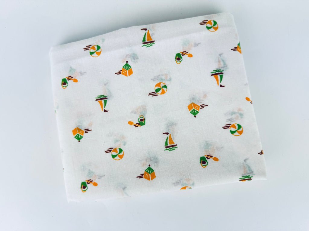Product image for 'vintage white summer beach fabric sailboat beach ball design 44 x 45' (view ef4647)