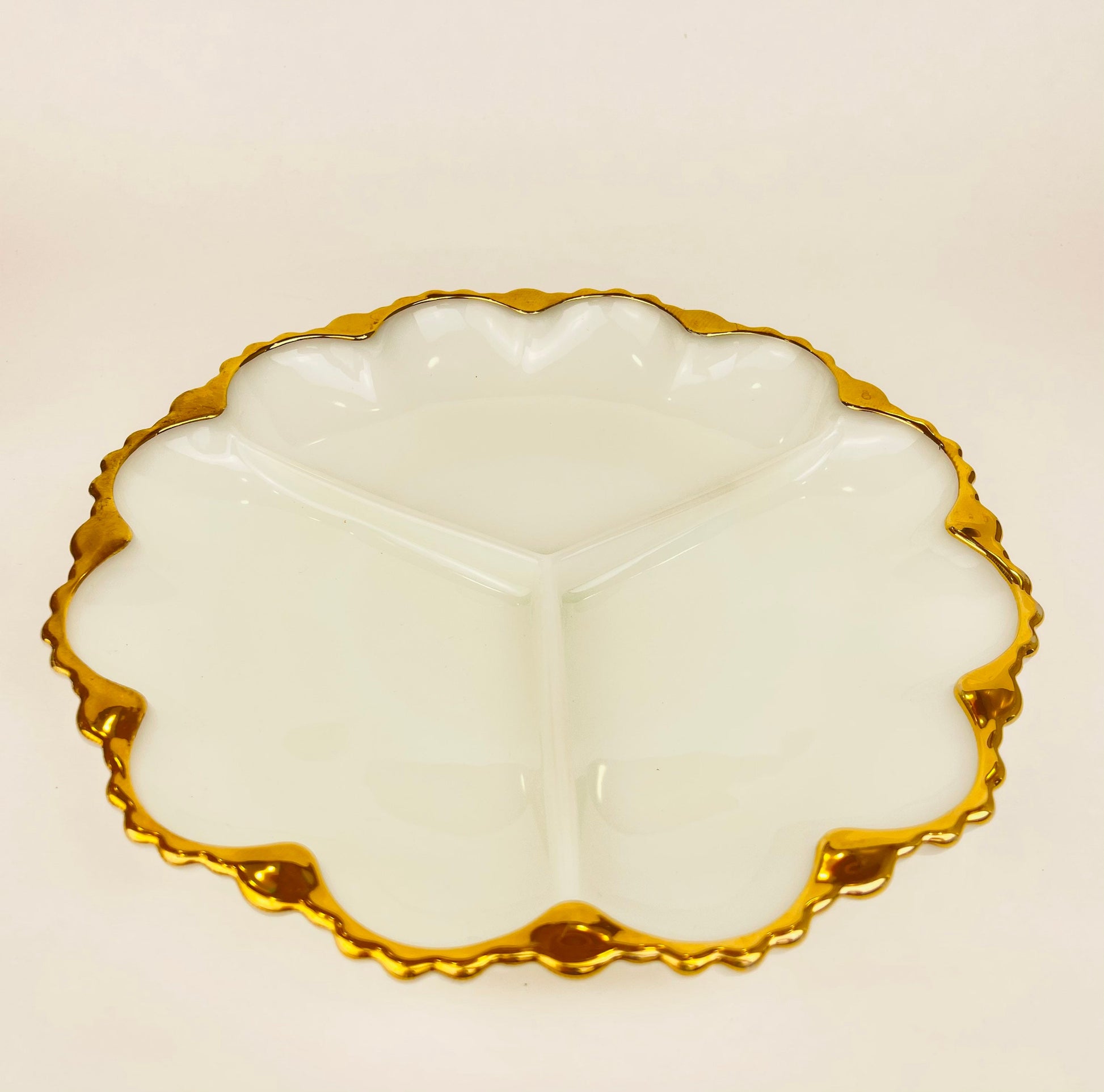 Product image for 'vintage anchor hocking milk glass divided serving dish gold rimmed edge' (view 095296)