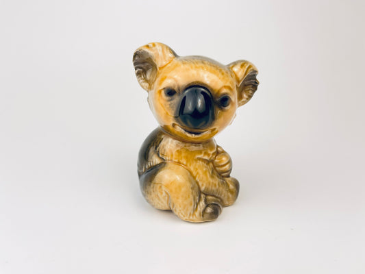 Product image for 'vintage goebel koala porcelain figurine made in west germany' (view 58b9b9)