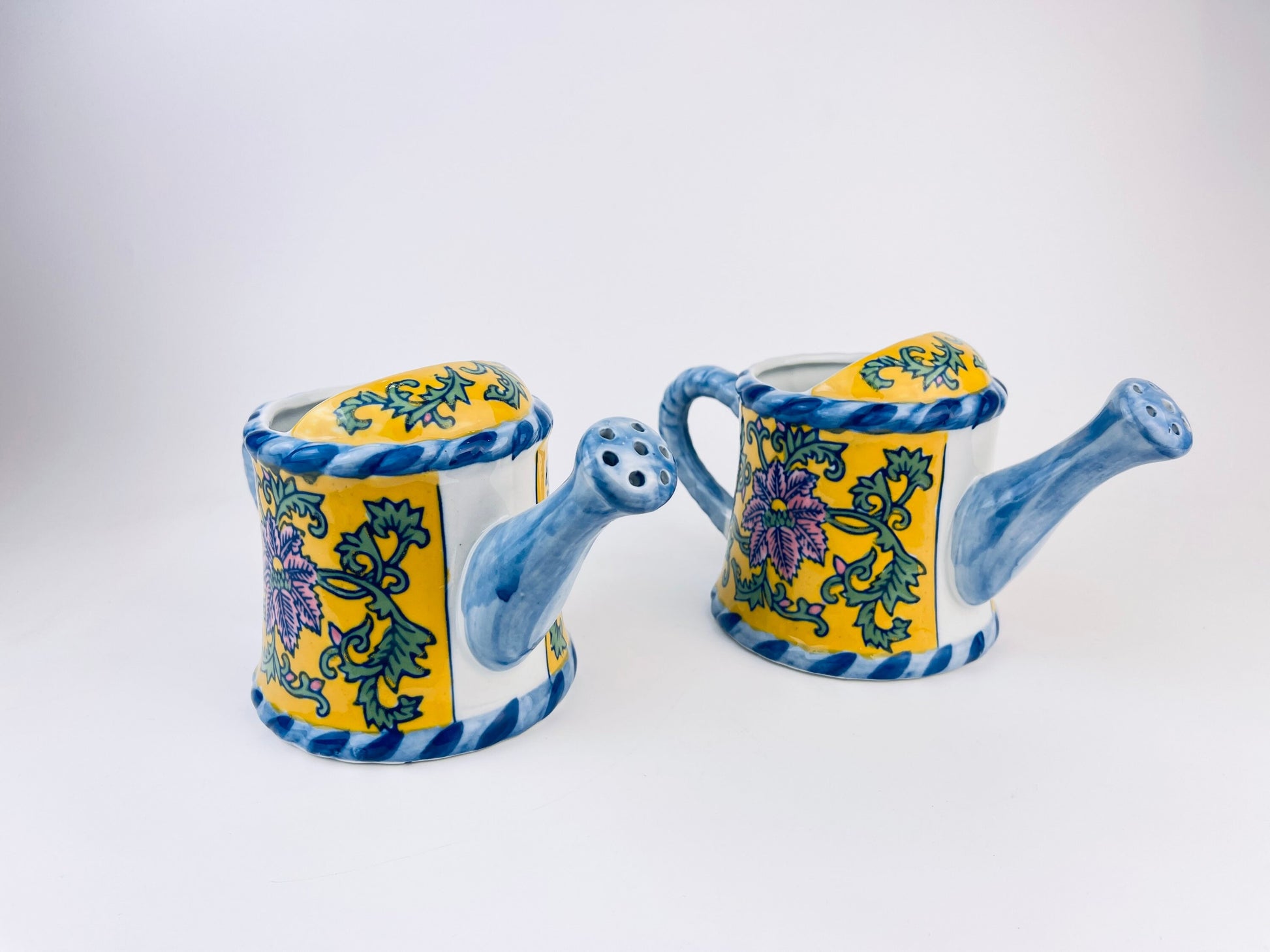 Product image for 'vintage hand painted blue yellow floral print ceramic watering can pot with handle rope handle bella case by ganz sold separately' (view 8726f7)