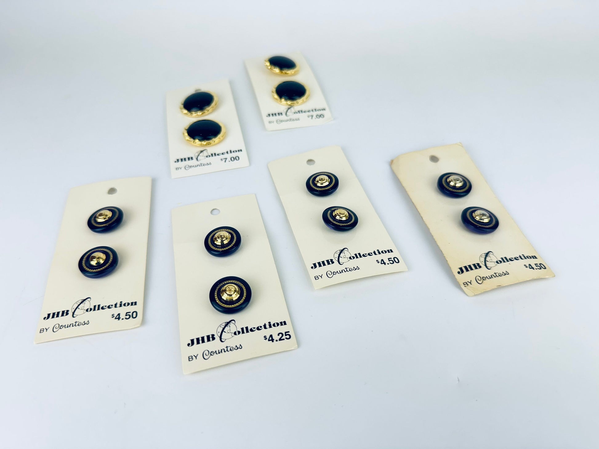 Product image for 'vintage jhb collection by countess black gold plastic metal button packs packs sold separately' (view e4a865)