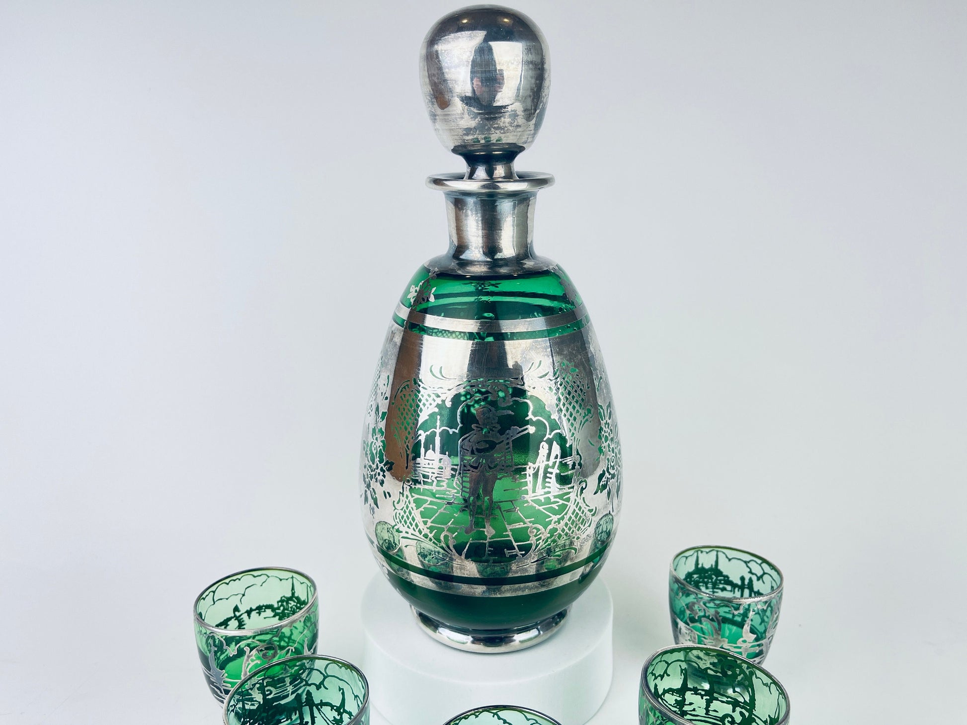 Product image for 'vintage emerald green silver overlay scene barware set glass decanter five 5 small shot glasses' (view 4d205c)