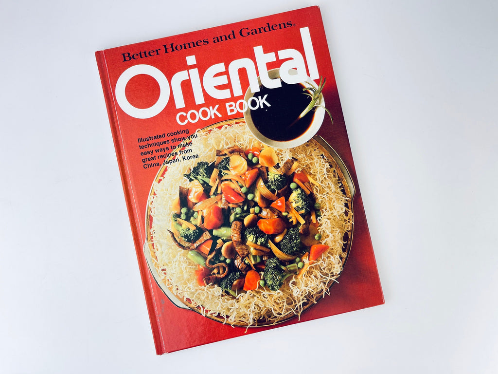 Product image for 'vintage better homes gardens 1983 hardcover cook books mexican oriental hamburger chocolate pies sold separately' (view a123a2)