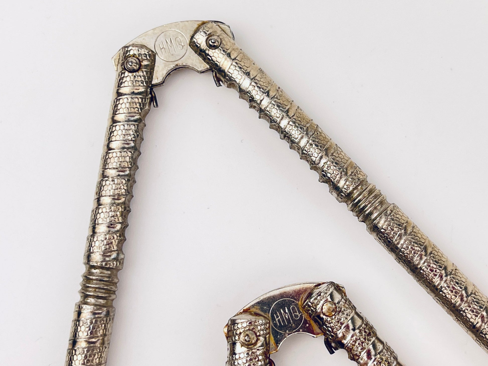 Product image for 'vintage silver manual hand held nut cracker sold individually' (view 35110b)