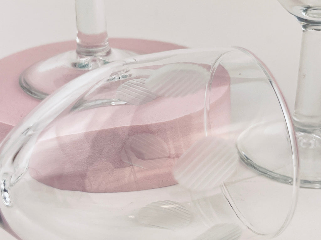 Product image for 'vintage etched polka dot clear port sherry glasses set of four 4' (view 428775)