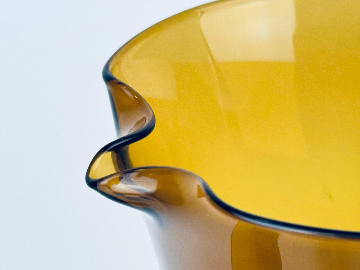 Product image for 'vintage asada bo bergstrom cocktail glass barware set pitcher glasses made in sweden barware gift blown swedish art glass' (view 547b08)