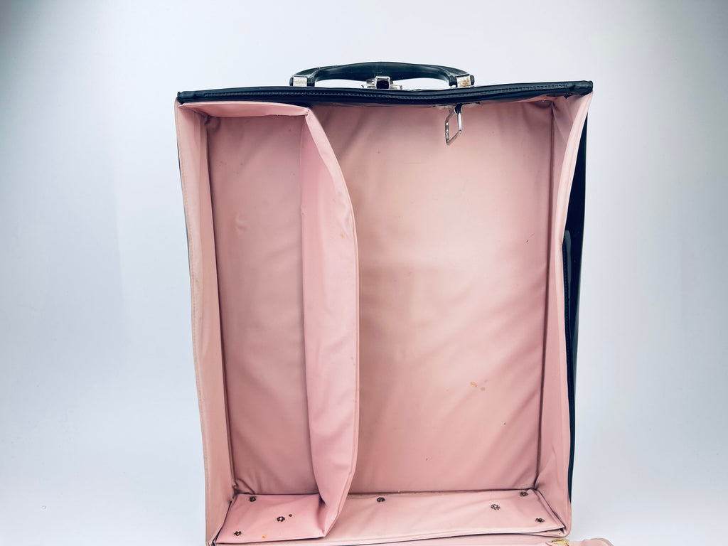Product image for 'vintage 1964 barbie midge redhead doll case' (view 032f60)