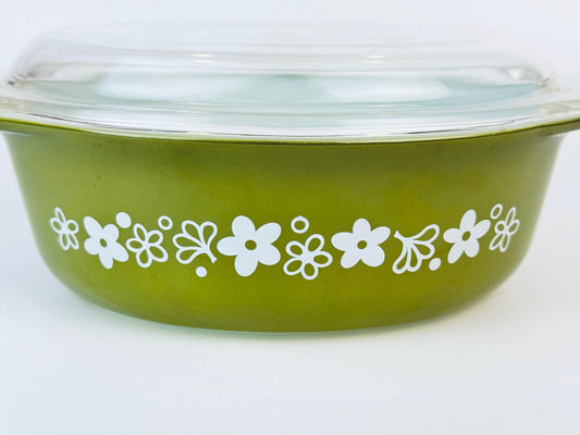 Product image for 'vintage pyrex oval casserole dish 043 1 1 2 qt green spring blossom pattern' (view 6d517c)
