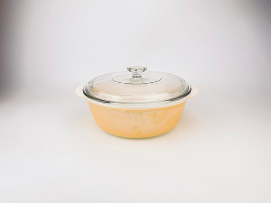 Product image for 'vintage fire king peach lustreware casserole dish lid 2 qt 1 89 litre made in usa' (view ef5938)