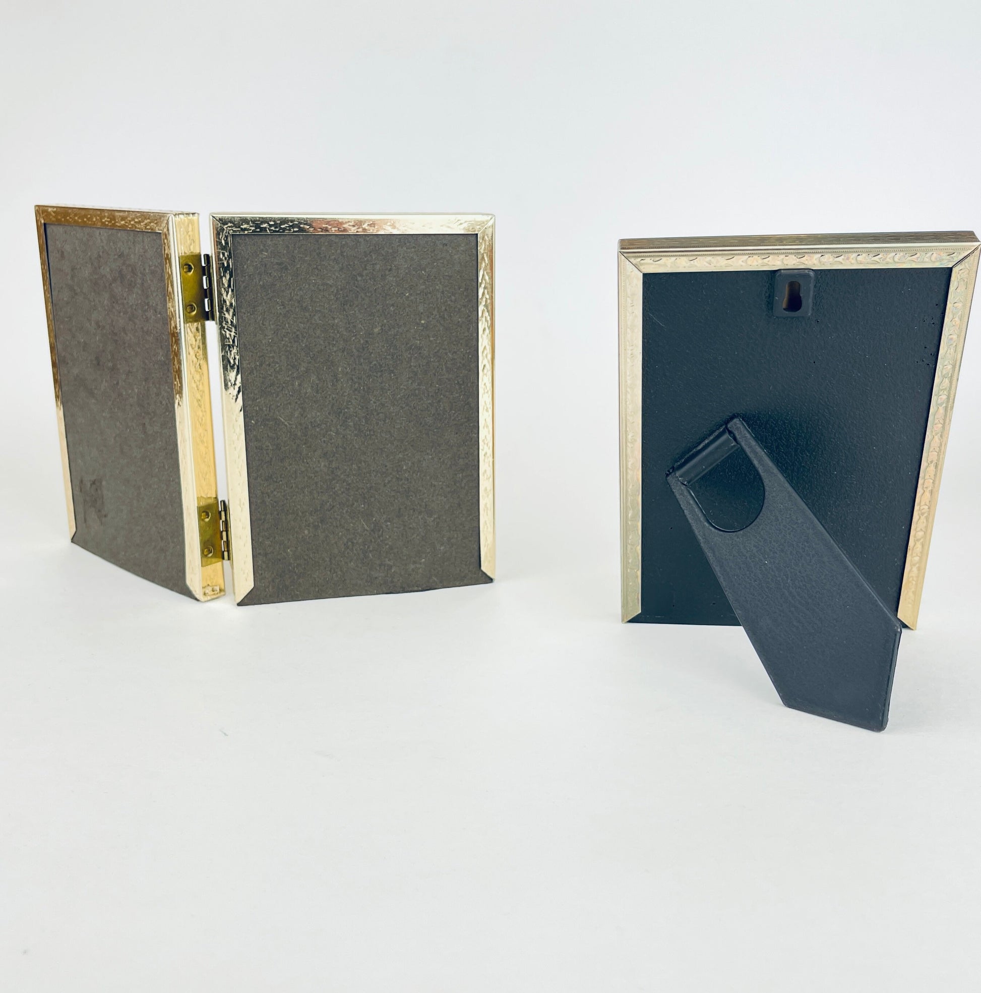 Product image for 'vintage gold tabletop picture frame books sold separately' (view d3910a)
