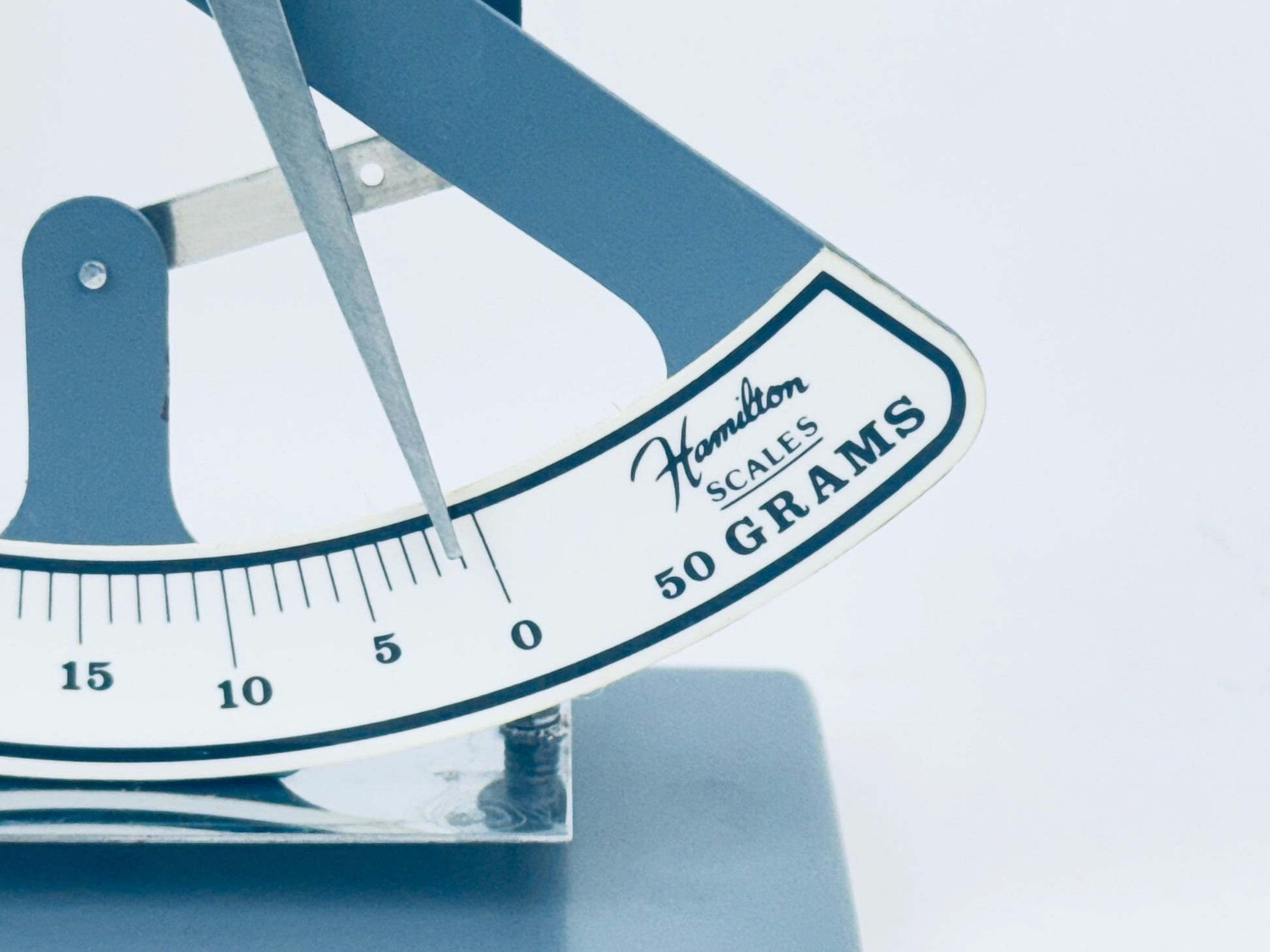 Product image for 'vintage grey silver hamilton weight scale no 50 gram penny scale' (view 0be049)