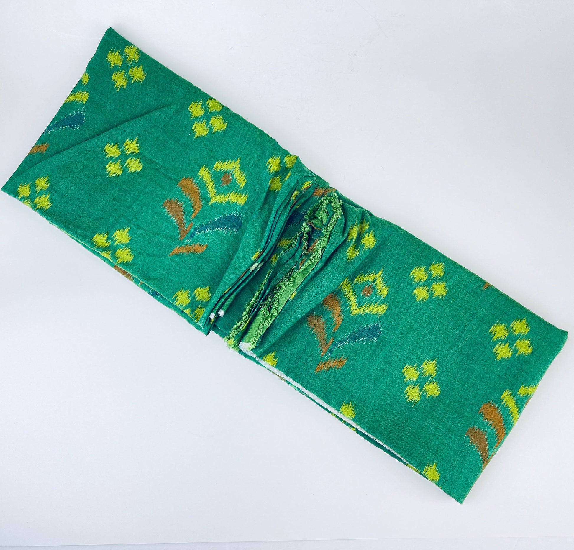 Product image for 'vintage green yellow brown geometric ikat cotton fabric 40 5 x 80' (view 22850f)