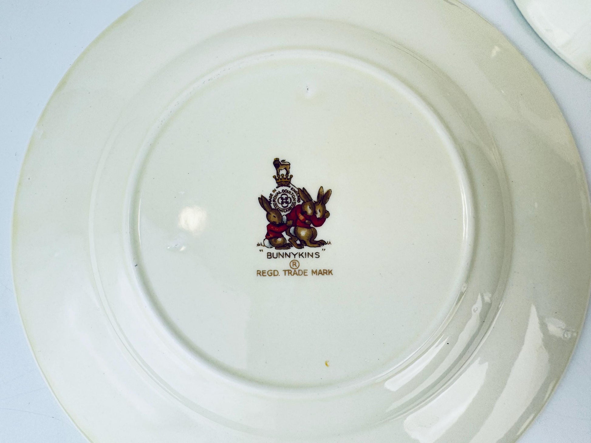 Product image for 'vintage bunnykins royal doulton plate bowl set cream ceramic 1950s english nursery dishware' (view deba94)