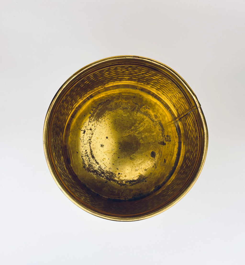 Product image for 'vintage hammered brass indoor planter pot' (view f02754)