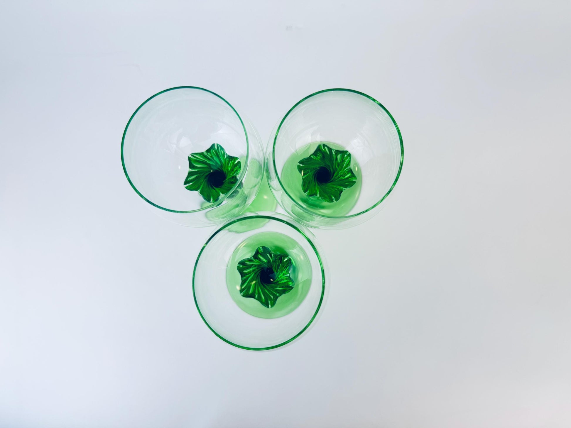 Product image for 'vintage 1970s green swirl stem wine glasses set of 3' (view f7414c)