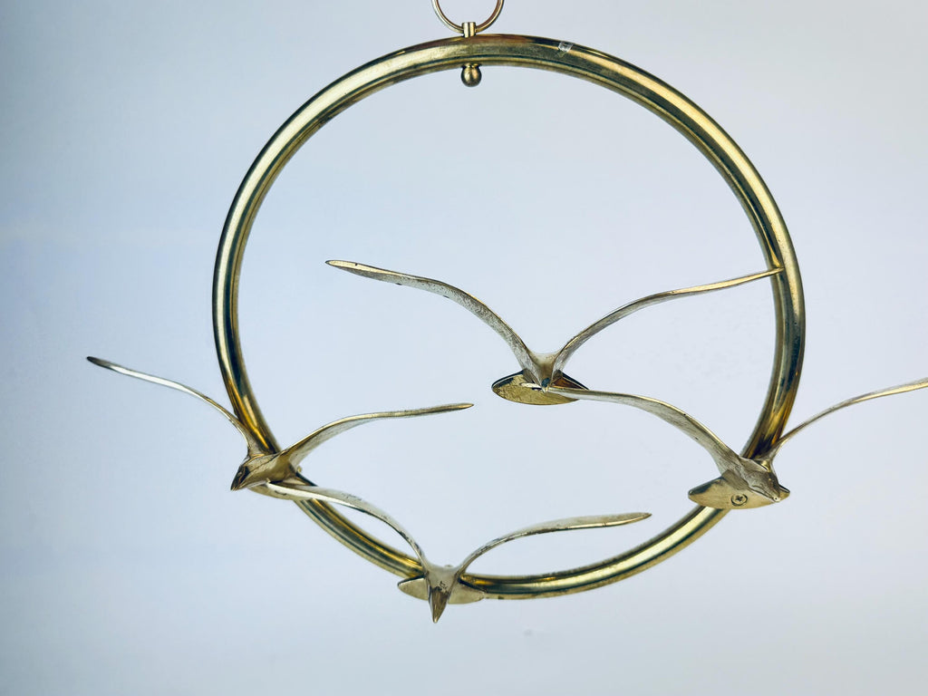 Product image for 'vintage wall mounted flying solid brass bird quattro 11 circular ring' (view 195a96)