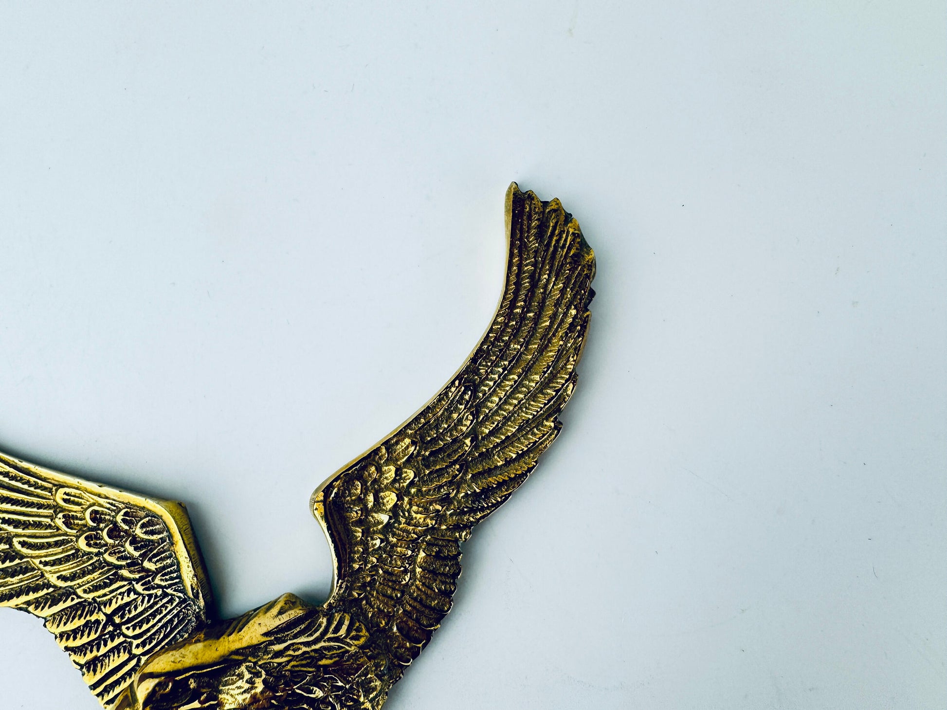 Product image for 'vintage flying solid brass eagle bird sculpture' (view 2ec4bc)