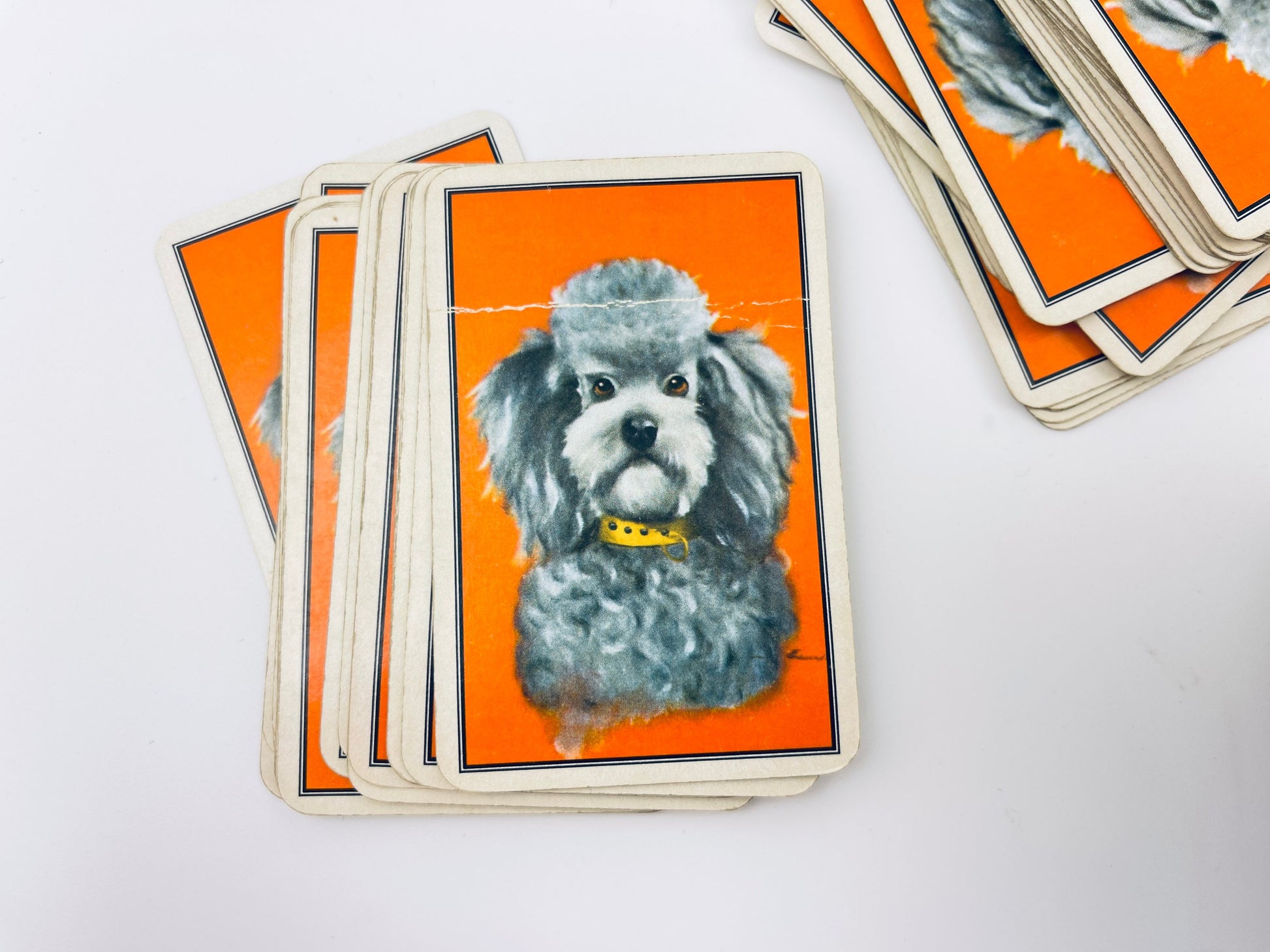Product image for 'vintage siamese cat poodle pattern playing cards made in austria by piatnik decks sold separately' (view 0e67d3)