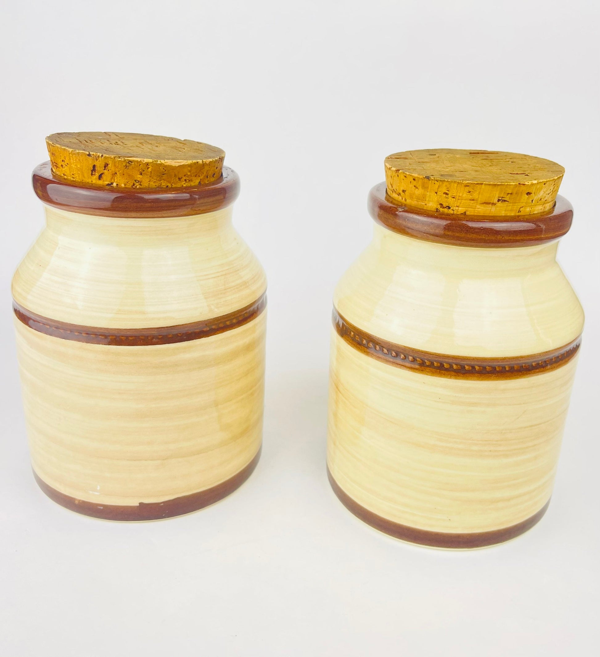 Product image for 'vintage floral ceramic countertop canister jars set of two 2 made in canada' (view 432a25)