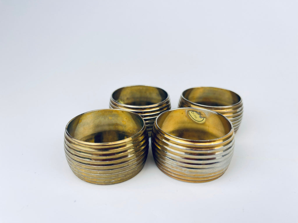 Product image for 'vintage striped brass napkin ring holders set of four 4 attractive aged metal patina' (view a4e046)