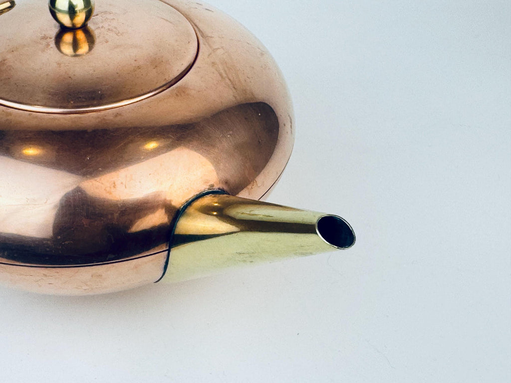 Product image for 'vintage copper brass teapot wicker wrapped handle' (view d9a5a1)