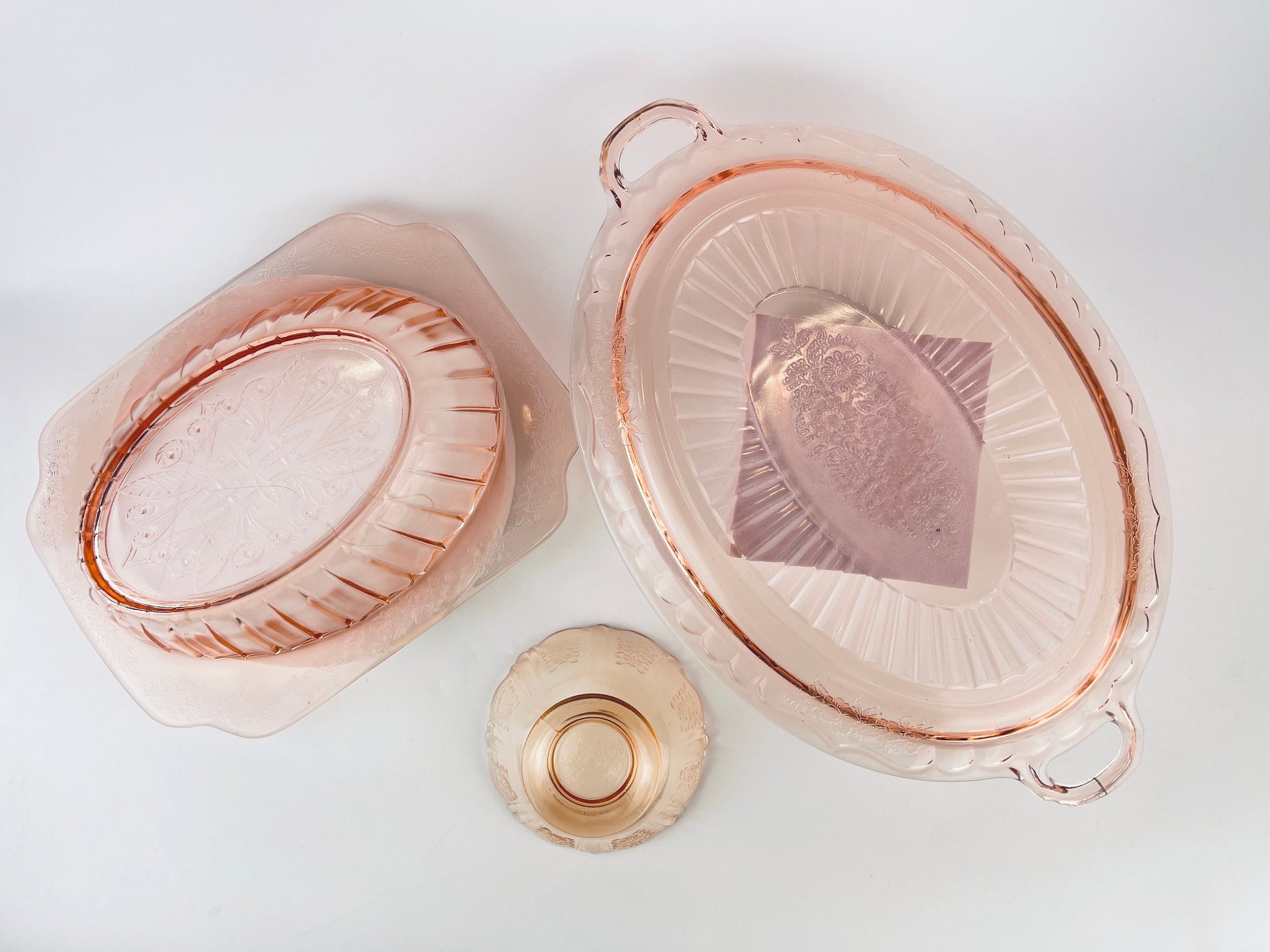 Product image for 'vintage pink sweetheart pattern depression glass macbeth evans sold separately' (view ff6252)